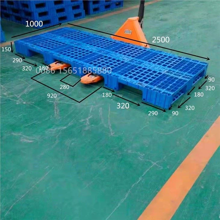 Large Plastic Pallet